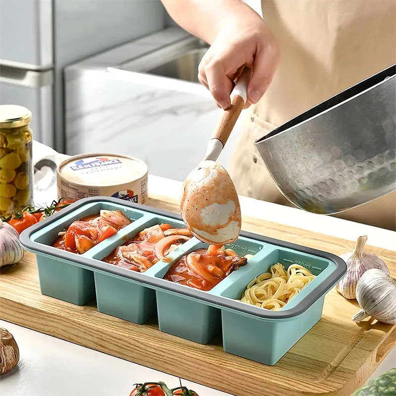 Silicone Freezer Tray with Lid - Image 3